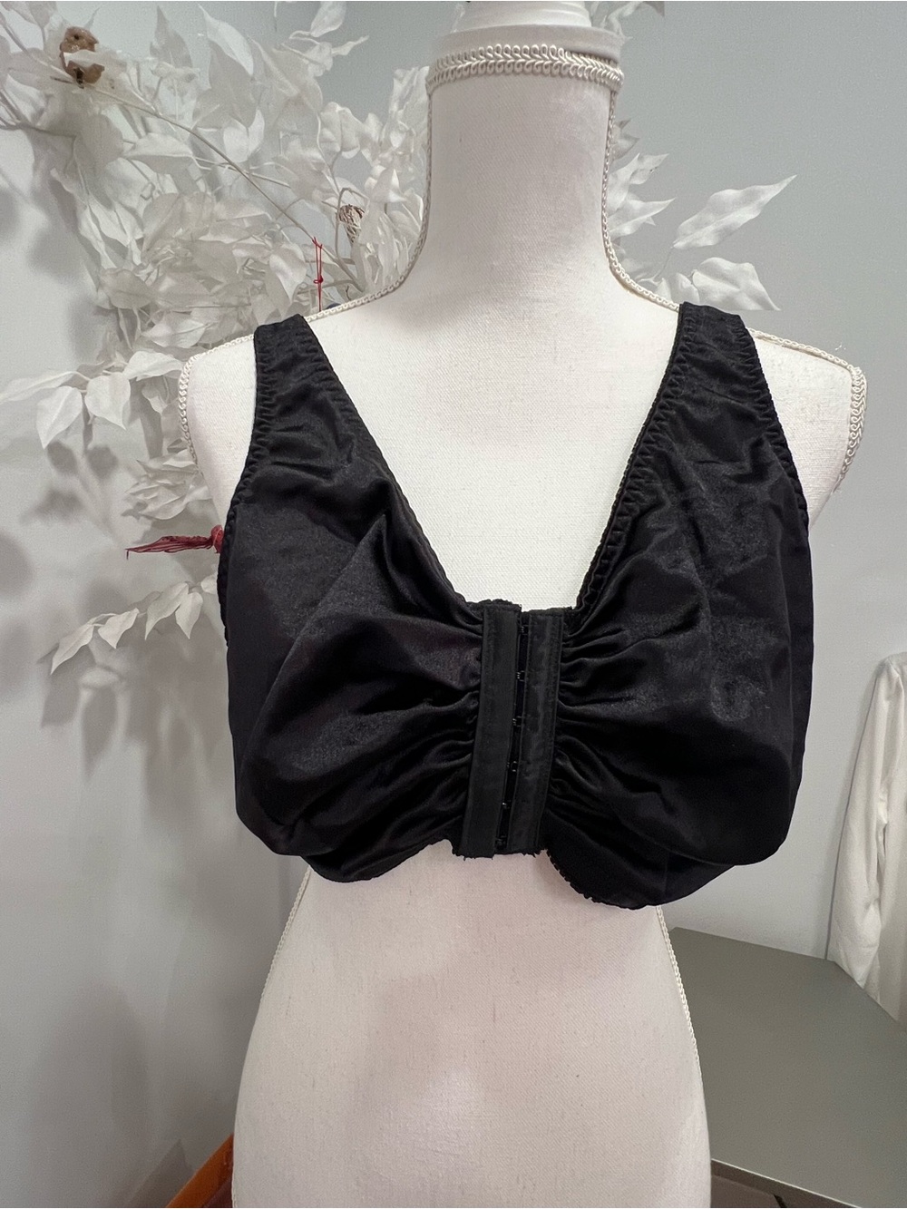 Serenada Black Front-Close Comfort Support Bra - Women Intimates & Sleepwear